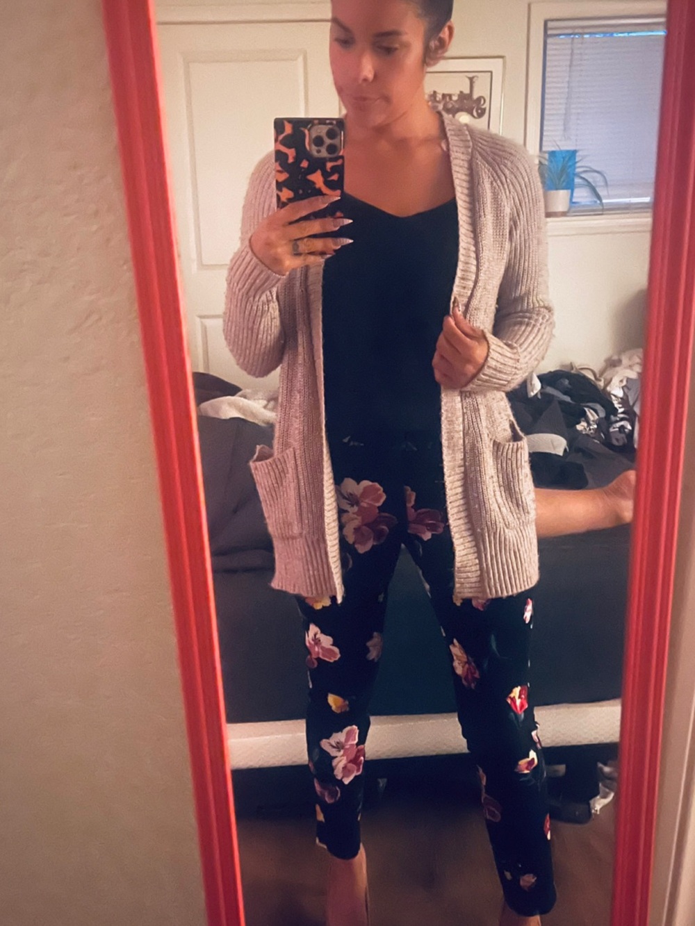 Old Navy Black Floral Cropped Pants